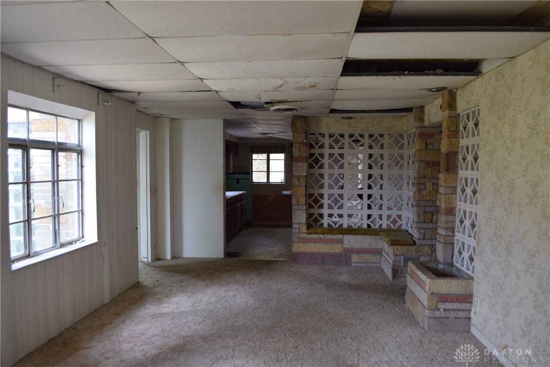 3085 Dayton Road, Springfield, Ohio image 14