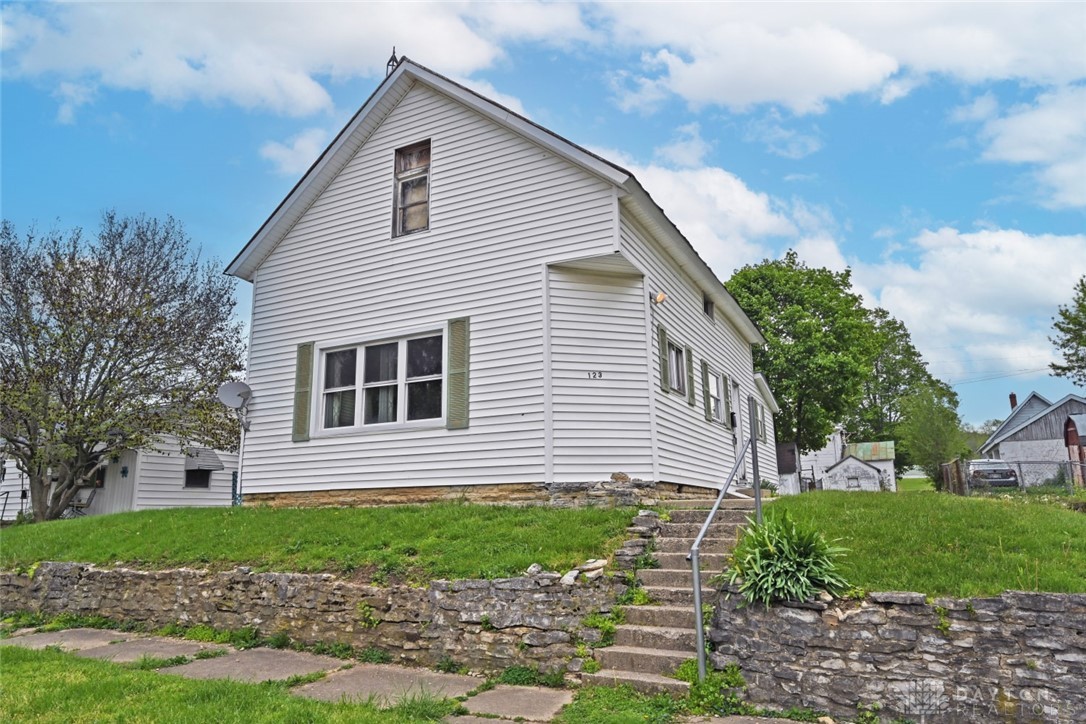 123 Hutton Street, New Paris, Ohio image 1
