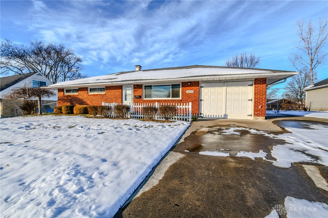 5225 Buckner Drive, Dayton, Ohio image 3