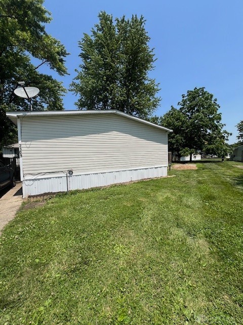 2109 Greenfield Drive, Middletown, Ohio image 8