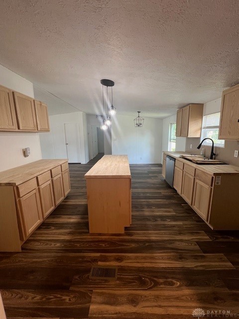 2109 Greenfield Drive, Middletown, Ohio image 6
