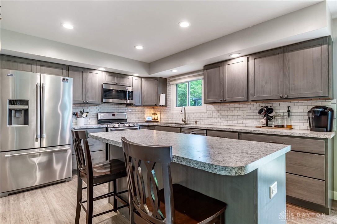 1305 Park Drive, Middletown, Ohio image 11