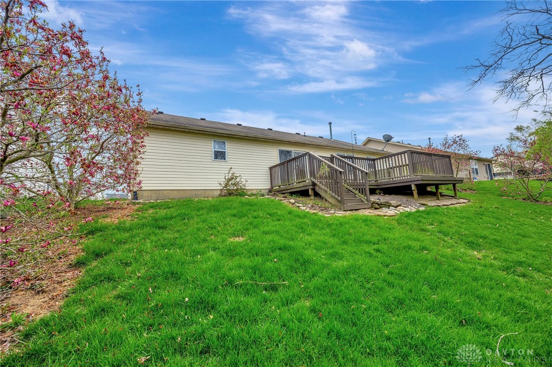 58 W Persimmon Drive, Hamilton, Ohio image 24