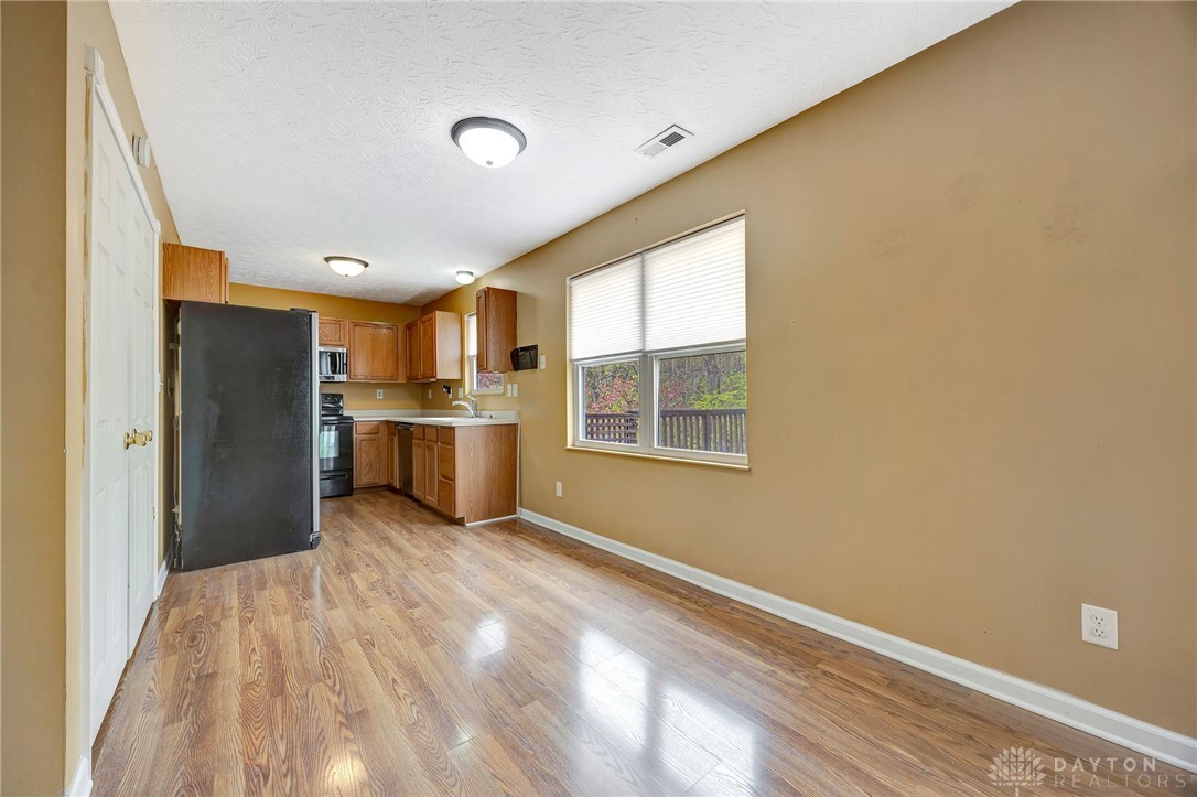 58 W Persimmon Drive, Hamilton, Ohio image 20