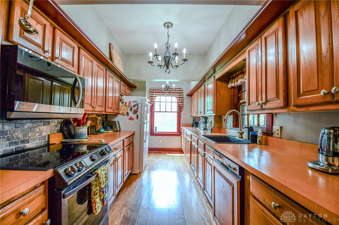 2100 Wagner Trace Drive, Beavercreek, Ohio image 19