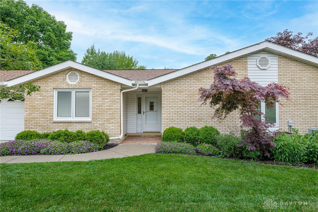 2301 Glenheath Drive, Kettering, Ohio image 42