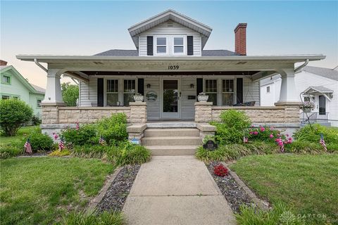 Homes For Sale - 1039 E Central Avenue<br/> Miamisburg, OH 45342