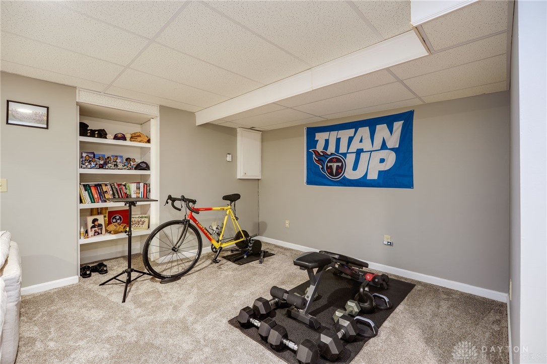 6940 Crown Pointe Drive, Hamilton, Ohio image 19