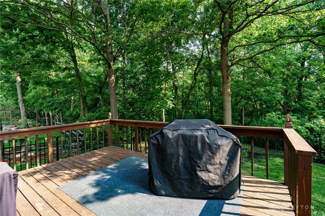 6940 Crown Pointe Drive, Hamilton, Ohio image 24