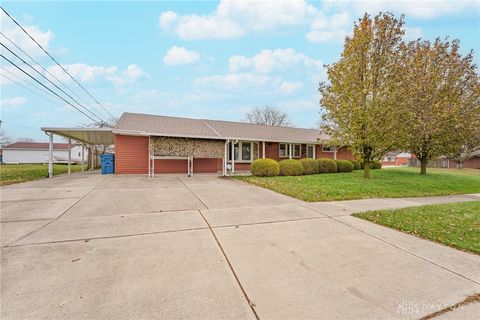 Photo of 5910 Shady Oak Street, Dayton, OH 45424 (MLS # 948108)