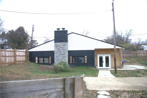 Photo of 5845 Manchester Road, Franklin, OH 45005 (MLS # 948284)