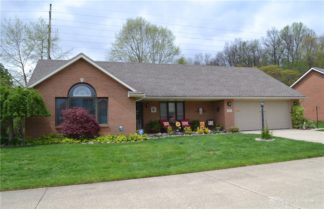 5617 Calais Drive, Springfield, Ohio image 5