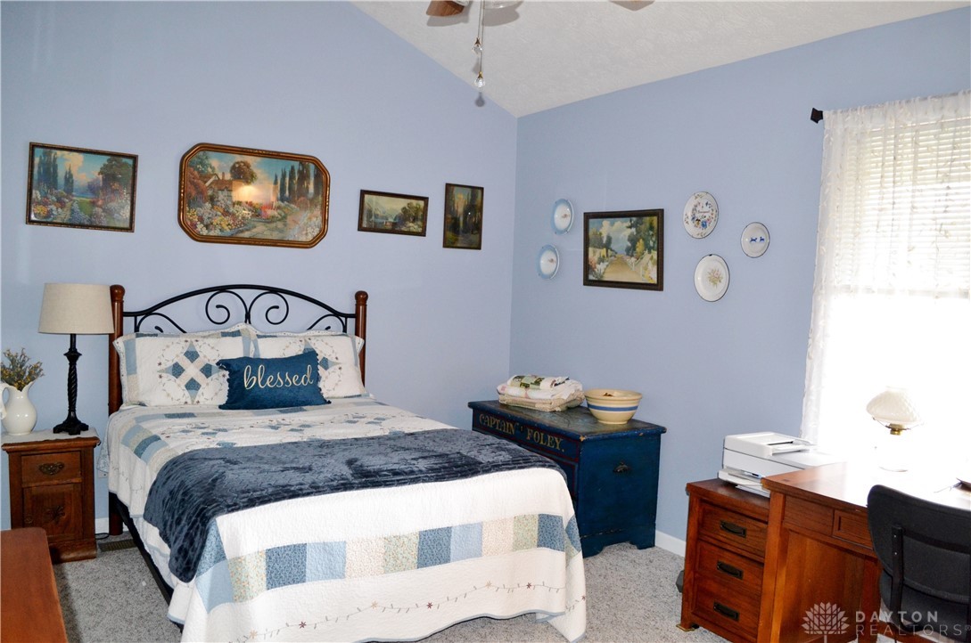5617 Calais Drive, Springfield, Ohio image 42