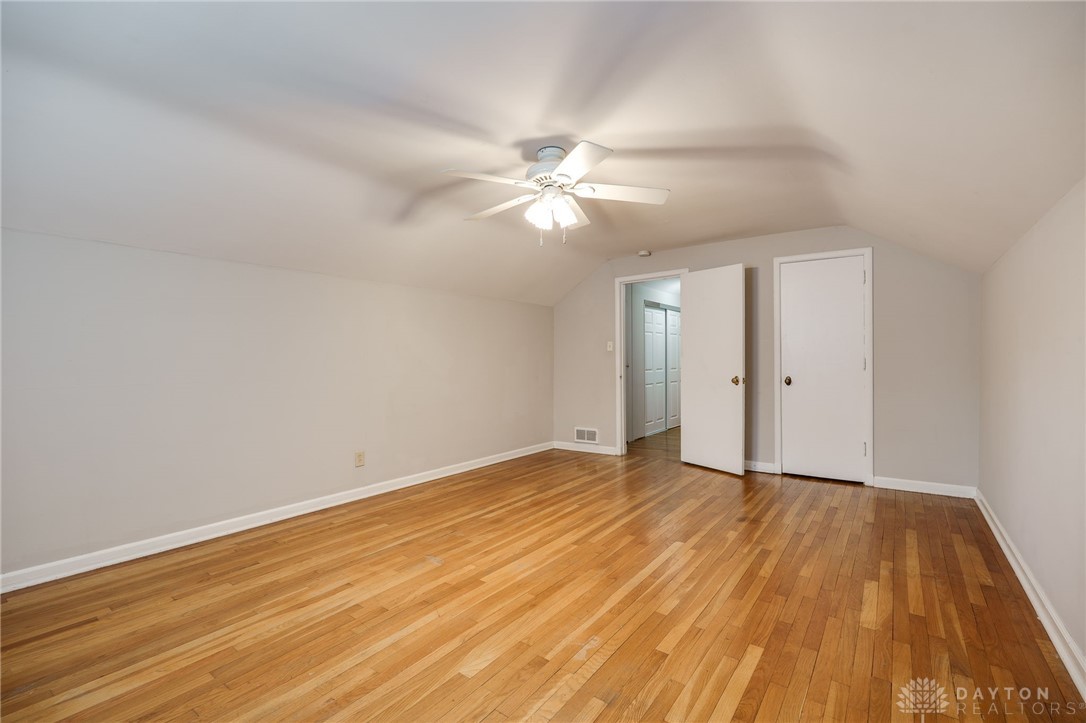 Oakwood, Ohio 45409, United States, 4 Bedrooms Bedrooms, ,2 BathroomsBathrooms,Residential,Pending,129116