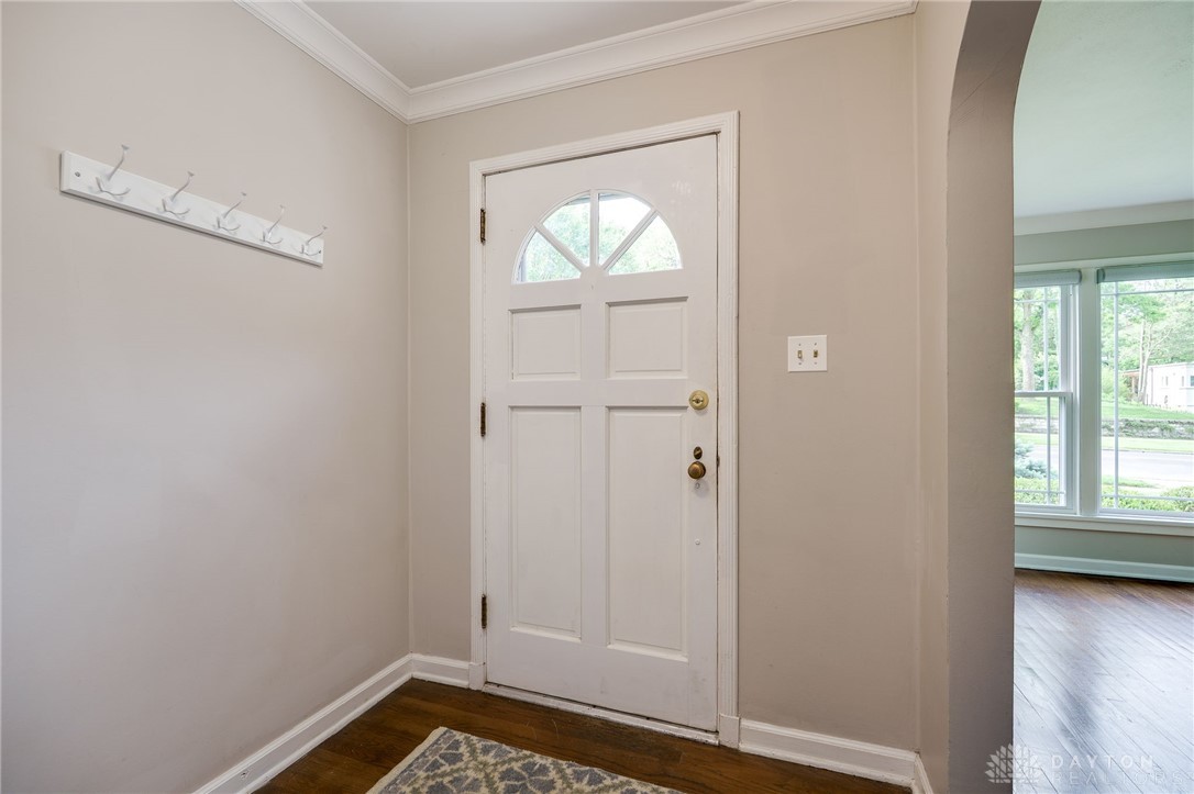 Oakwood, Ohio 45409, United States, 4 Bedrooms Bedrooms, ,2 BathroomsBathrooms,Residential,Pending,129116