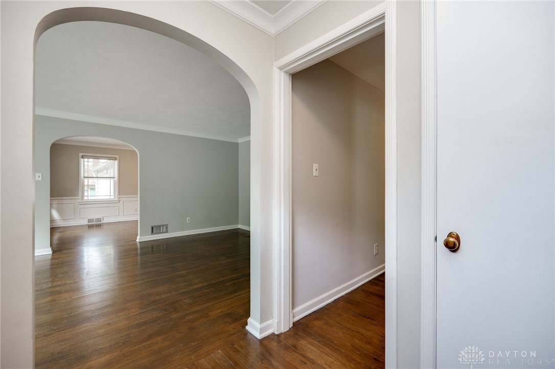 Oakwood, Ohio 45409, United States, 4 Bedrooms Bedrooms, ,2 BathroomsBathrooms,Residential,Pending,129116