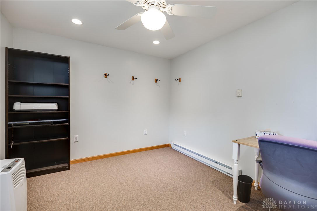 2801 Pinegrove Drive, Dayton, Ohio image 39