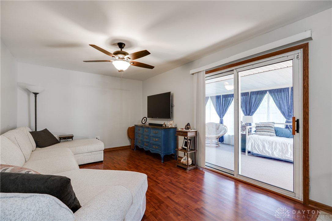 2801 Pinegrove Drive, Dayton, Ohio image 11