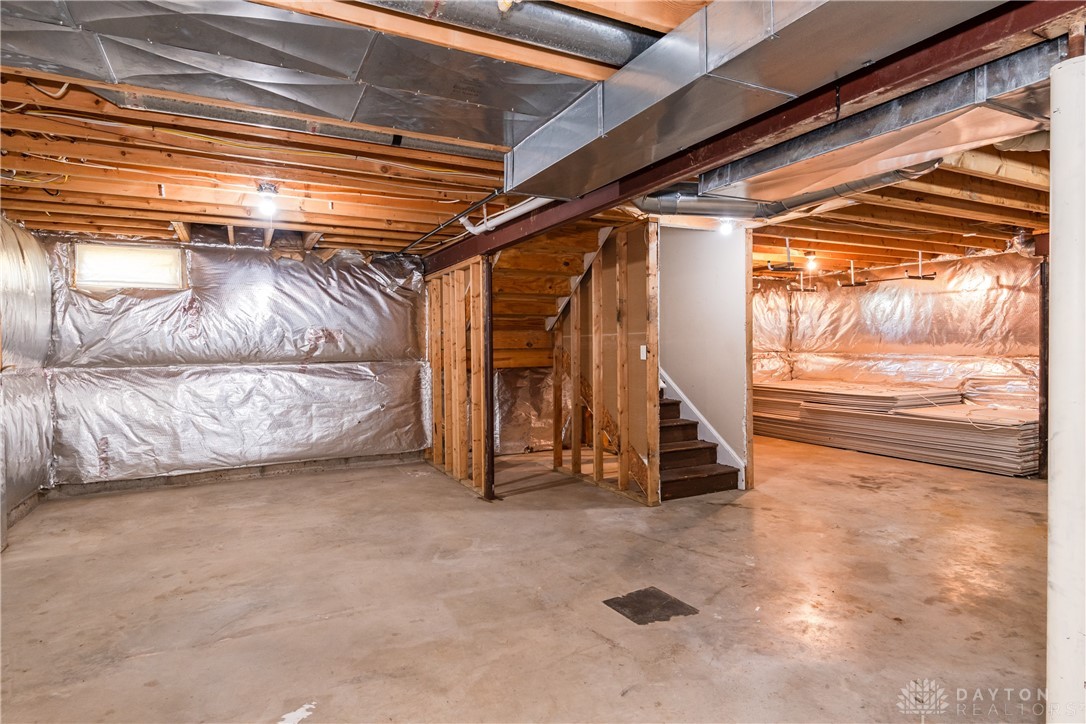 109 Barnside Drive, Union, Ohio image 31