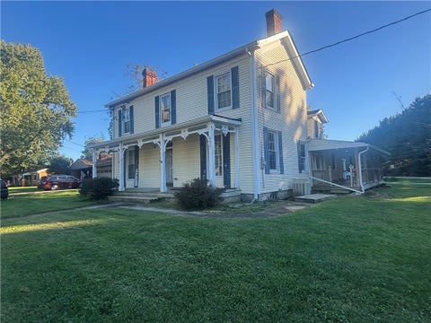 Homes For Sale - 637 W Fosters Maineville Road<br/> Maineville, OH 45039