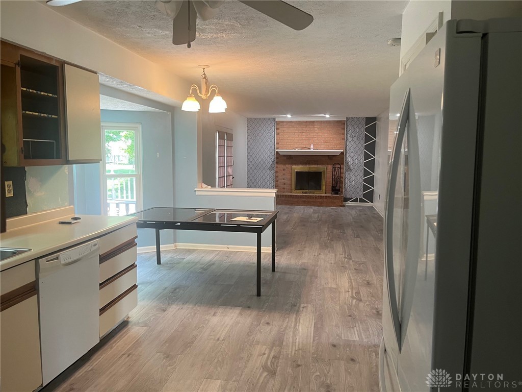 Liberty Twp, Ohio 45044, United States, 4 Bedrooms Bedrooms, ,3 BathroomsBathrooms,Residential,Pending,158192