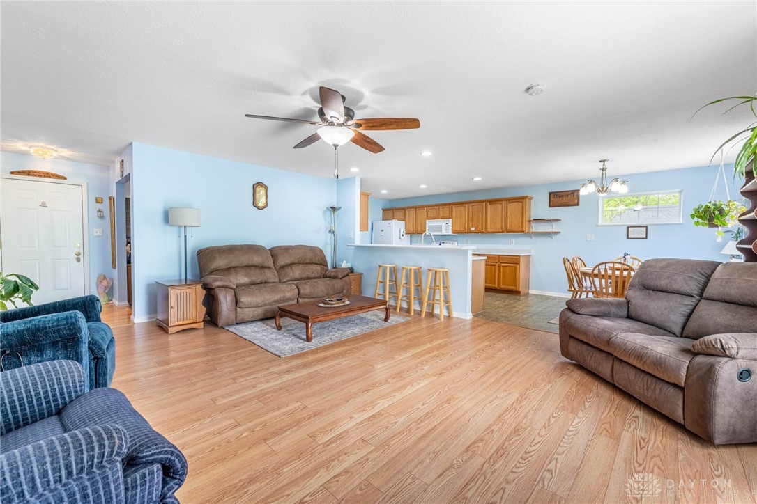 5962 Red Lion 5 Points Road, Springboro, Ohio image 6