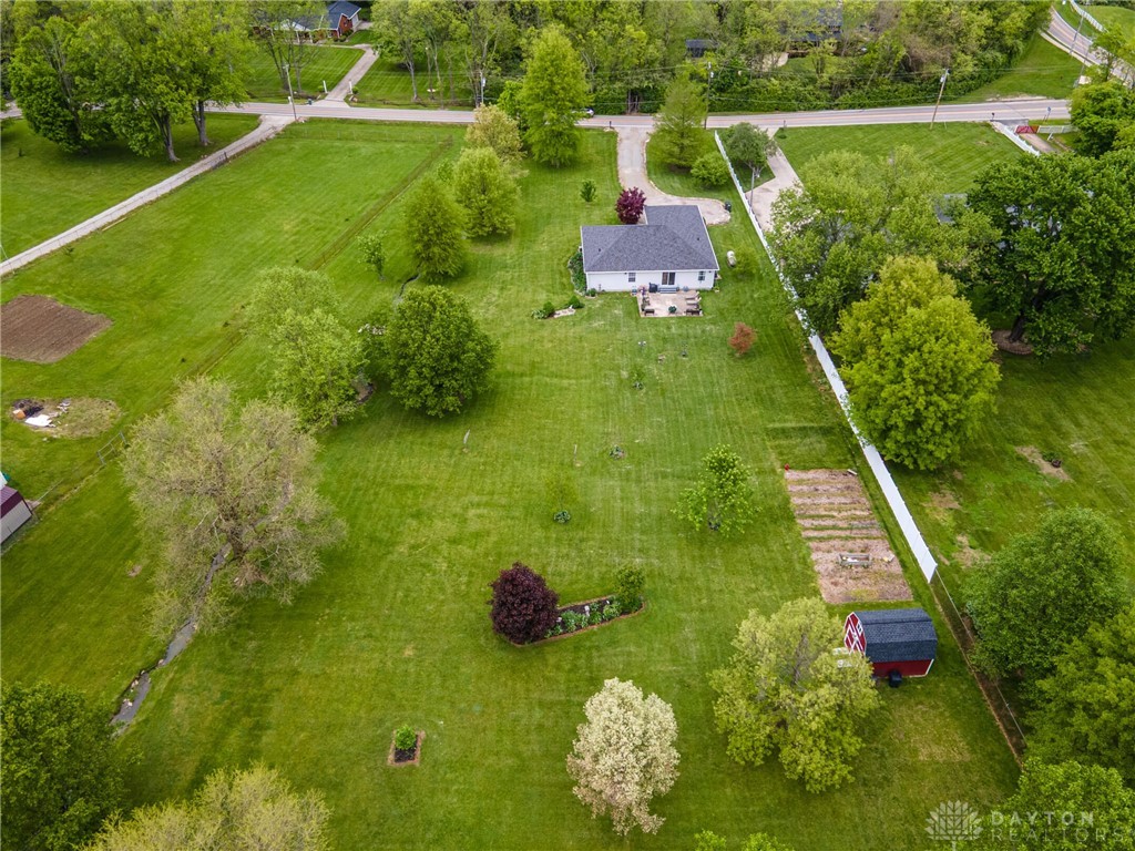 5962 Red Lion 5 Points Road, Springboro, Ohio image 3