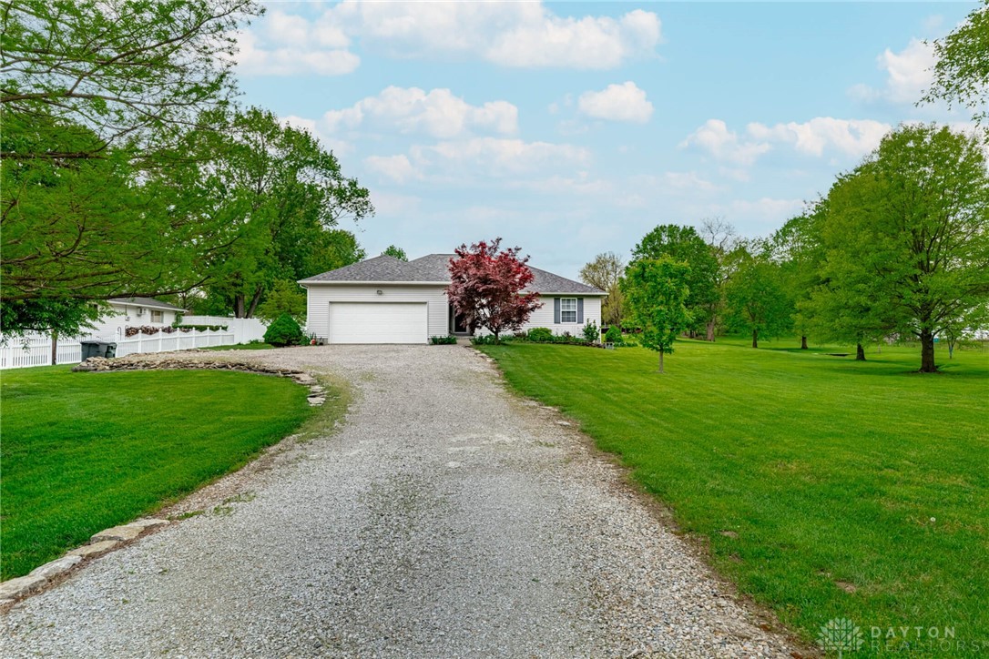 5962 Red Lion 5 Points Road, Springboro, Ohio image 1
