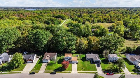 Tiny photo for 3336 Whispering Trees Drive, Batavia, OH 45102 (MLS # 946063)