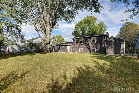 Tiny photo for 2813 Wellsford Drive, Springfield, OH 45503 (MLS # 945273)