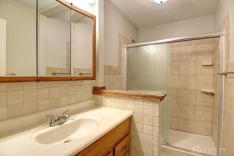 Tiny photo for 2813 Wellsford Drive, Springfield, OH 45503 (MLS # 945273)