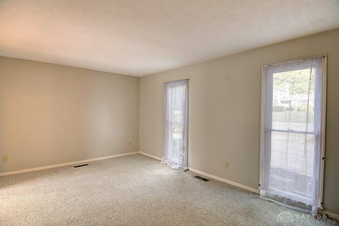 Tiny photo for 2813 Wellsford Drive, Springfield, OH 45503 (MLS # 945273)