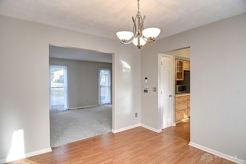 Tiny photo for 2813 Wellsford Drive, Springfield, OH 45503 (MLS # 945273)