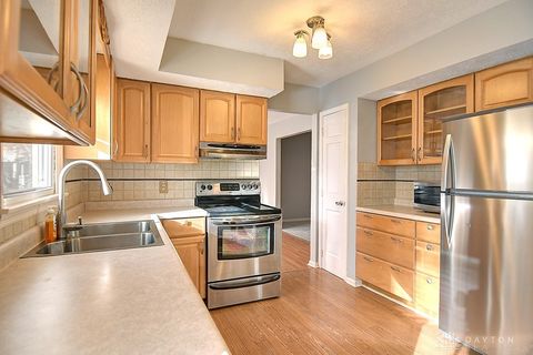 Tiny photo for 2813 Wellsford Drive, Springfield, OH 45503 (MLS # 945273)