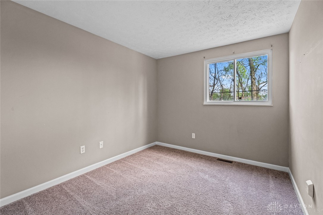 10226 Springknob Court, Colerain Township, Ohio image 15
