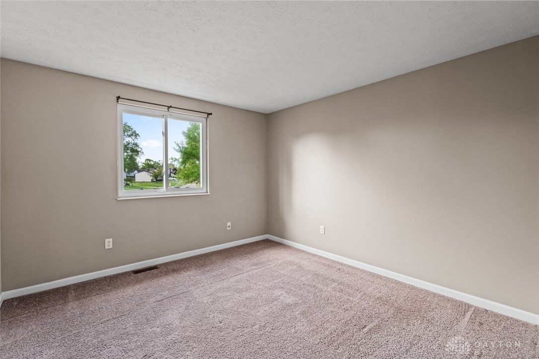 10226 Springknob Court, Colerain Township, Ohio image 11