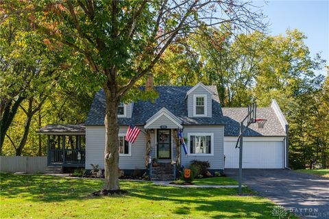 Tiny photo for 1641 Woods Drive, Beavercreek, OH 45432 (MLS # 946034)