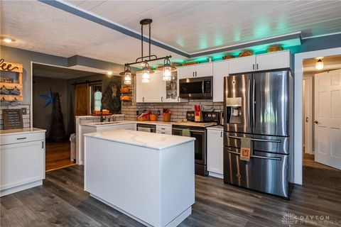 Tiny photo for 1641 Woods Drive, Beavercreek, OH 45432 (MLS # 946034)
