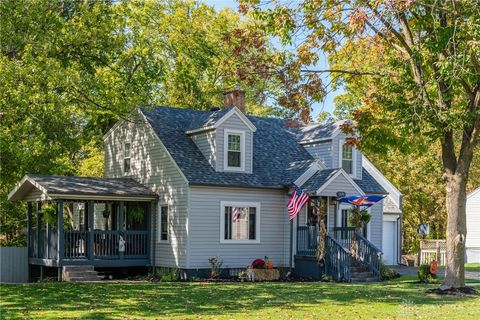 Tiny photo for 1641 Woods Drive, Beavercreek, OH 45432 (MLS # 946034)