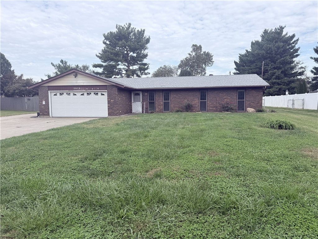 2878 Gateway Drive