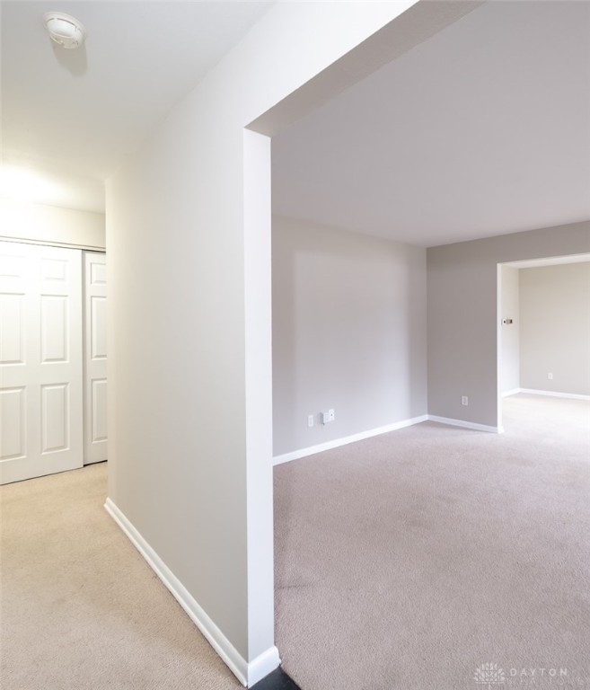 Kettering, Ohio 45440, United States, 4 Bedrooms Bedrooms, ,2 BathroomsBathrooms,Residential,Active,160903