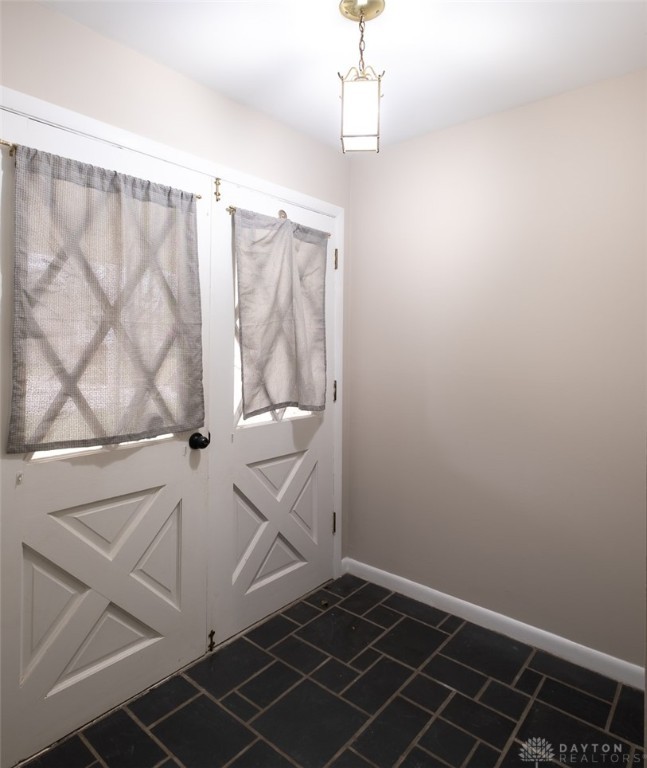 Kettering, Ohio 45440, United States, 4 Bedrooms Bedrooms, ,2 BathroomsBathrooms,Residential,Active,160903