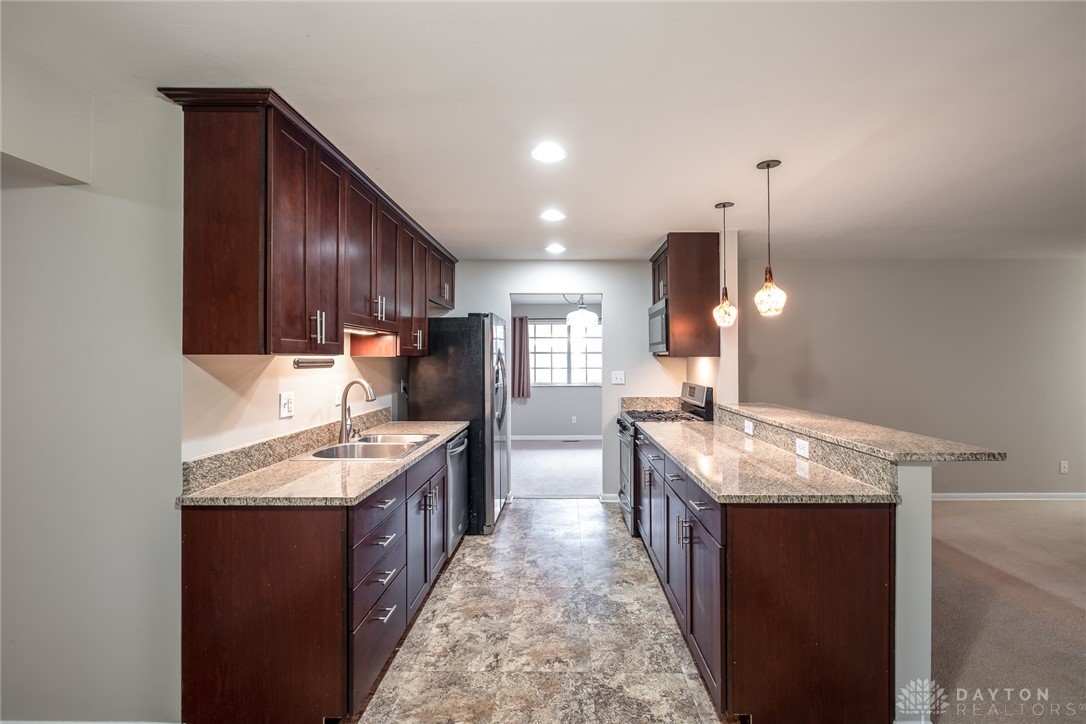 Kettering, Ohio 45440, United States, 4 Bedrooms Bedrooms, ,2 BathroomsBathrooms,Residential,Active,160903