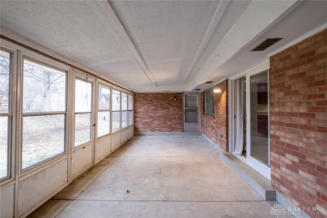 Kettering, Ohio 45440, United States, 4 Bedrooms Bedrooms, ,2 BathroomsBathrooms,Residential,Active,160903