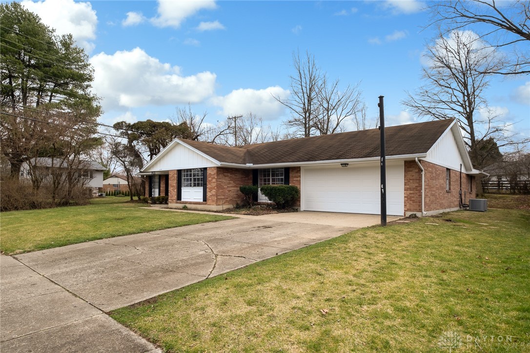 Kettering, Ohio 45440, United States, 4 Bedrooms Bedrooms, ,2 BathroomsBathrooms,Residential,Active,160903