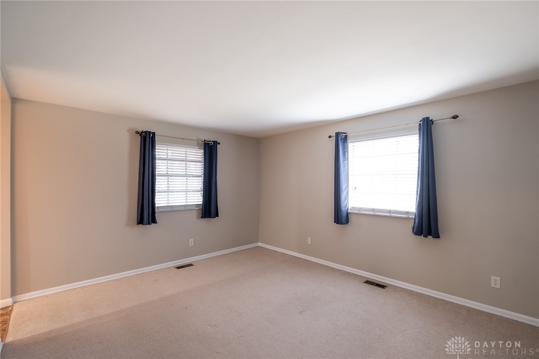 Kettering, Ohio 45440, United States, 4 Bedrooms Bedrooms, ,2 BathroomsBathrooms,Residential,Active,160903