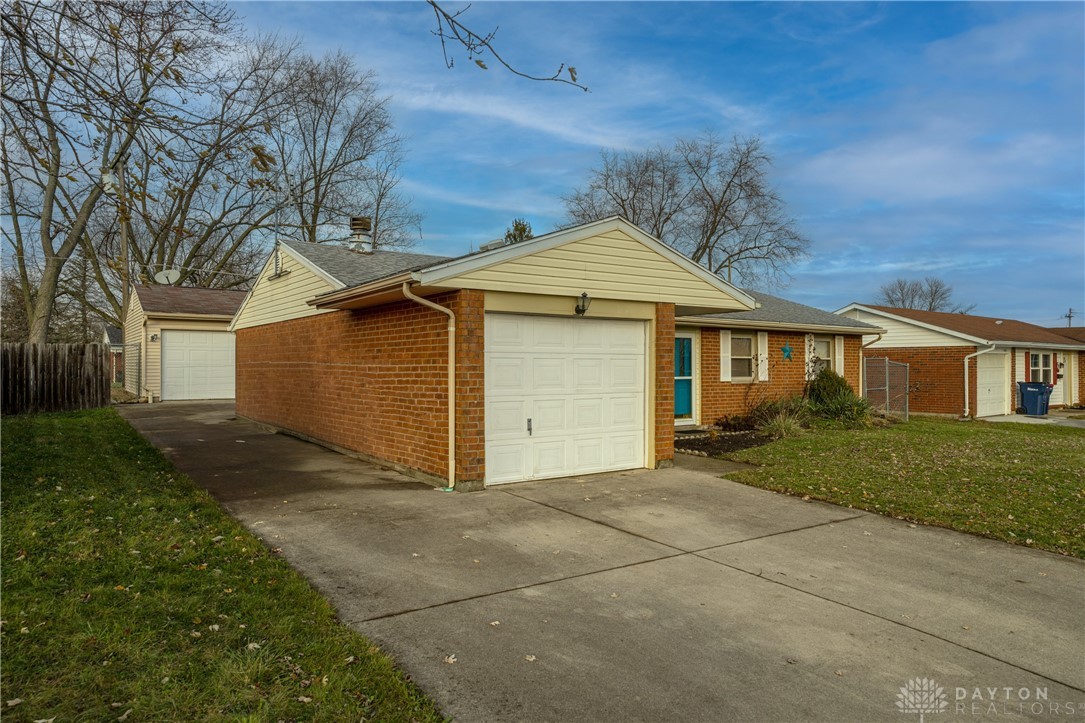 1604 Haverhill Drive, Piqua, Ohio image 27