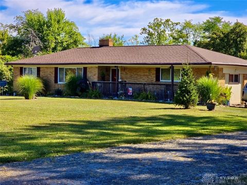Photo of 4212 N Diamond Mill Road, Dayton, OH 45426 (MLS # 942596)
