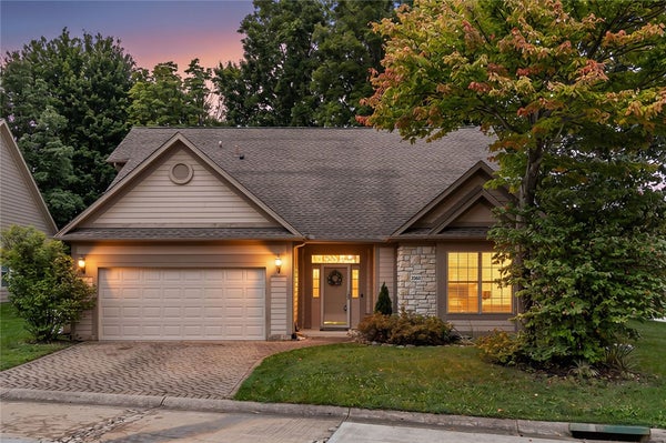 2060 TERRACE GLEN CT, BEAVERCREEK, OH 45431 - Image afb6088cfda657d85ee2cfa1052703dd/1421439576