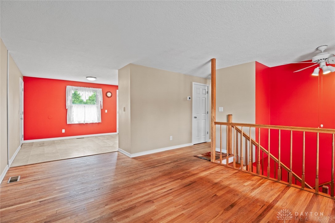 2707 Rockledge Trail, Beavercreek, Ohio image 6